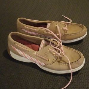 Sperry tan pink plaid boat shoes